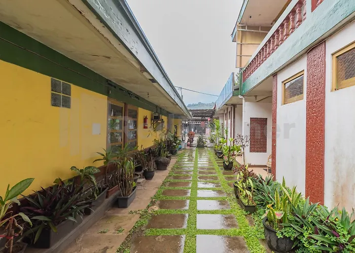 Seruni Guest House Near Alun Alun Lembang Mitra Reddoorz