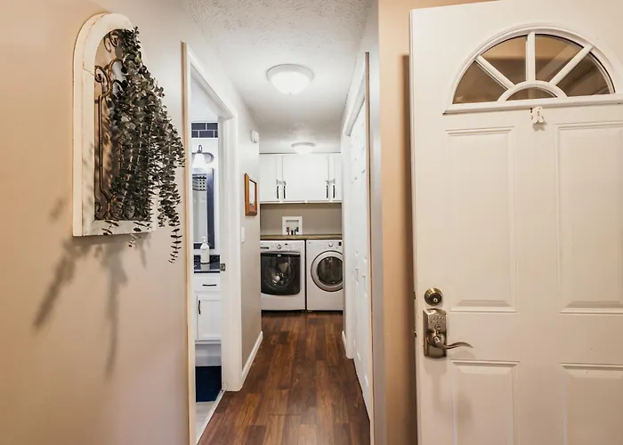 Indoor Hot-Tub! Spacious & Updated Mqt Township Home!