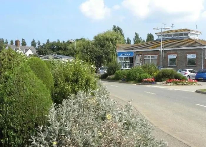 Place2Bee,Family & Pet Friendly 6 Berth Caravan, Manor Park Hunstanton
