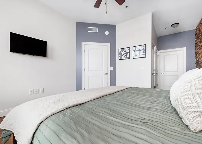 2Br Loft Condo In Downtown Johnson City