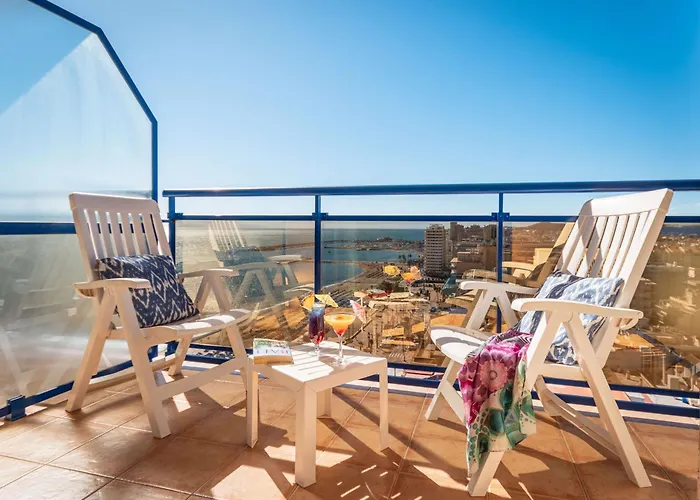 Hotel Yaramar - Adults Recommended