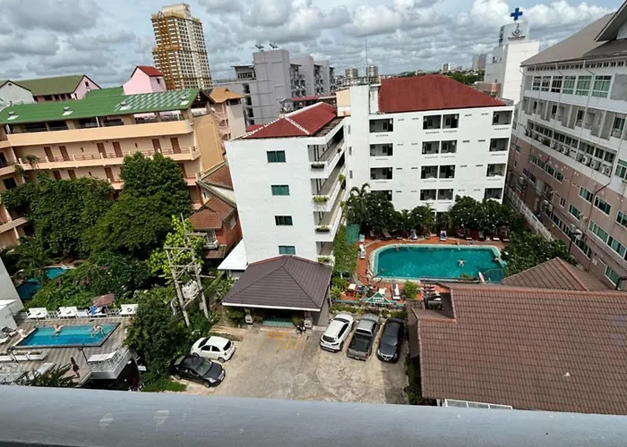 Sutus Court 1