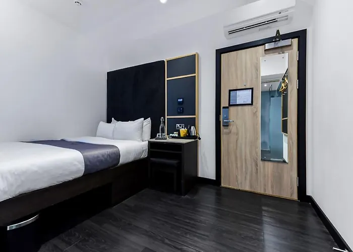 The Z Hotel Trafalgar