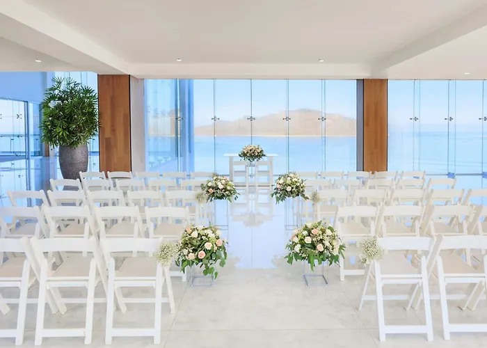 Courtyard By Marriott Mazatlan Beach Resort