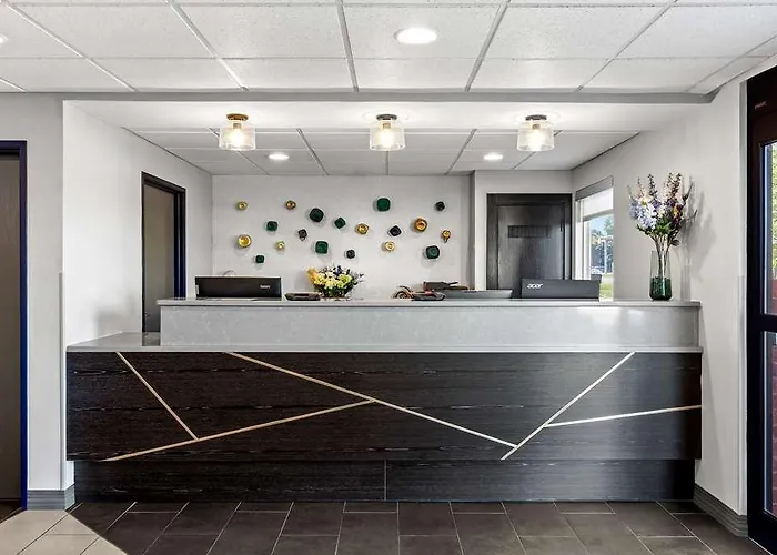 Best Western Doswell Hotel