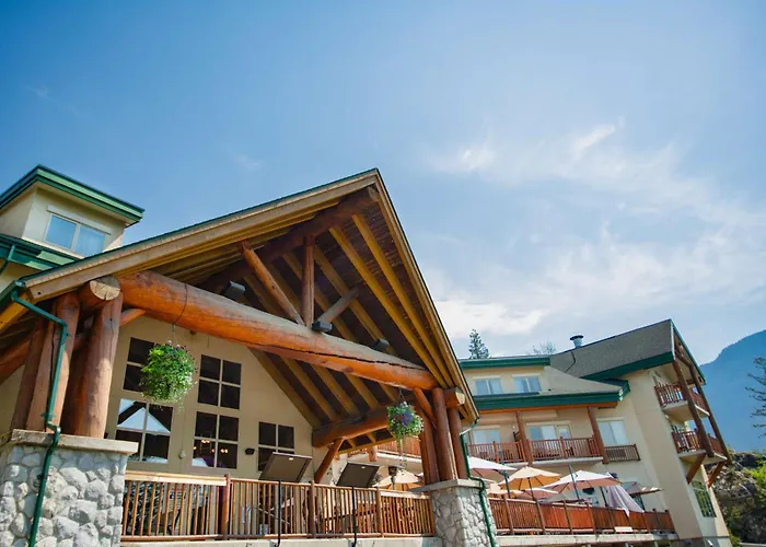 Coast Hillcrest Hotel