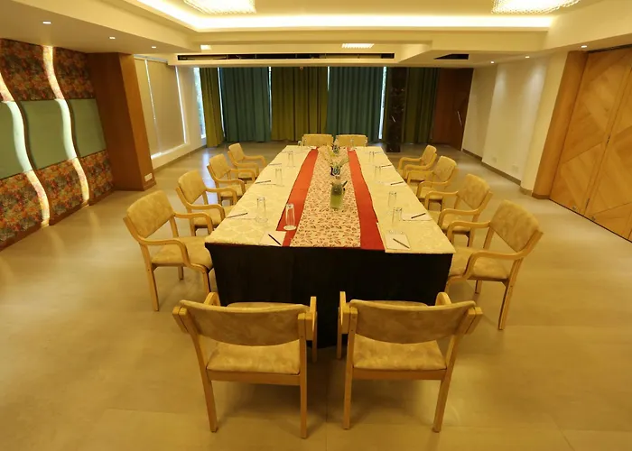 Pravasa Hotel Indore