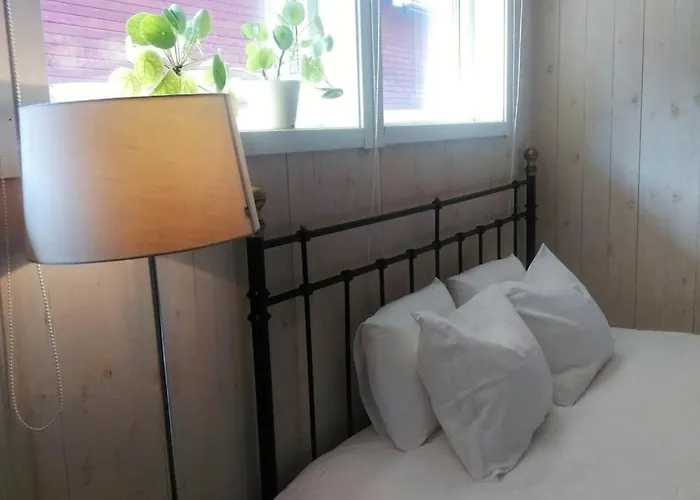 Private Apartment In Innertavle
