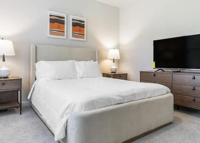 Landing Modern Apartment With Amazing Amenities