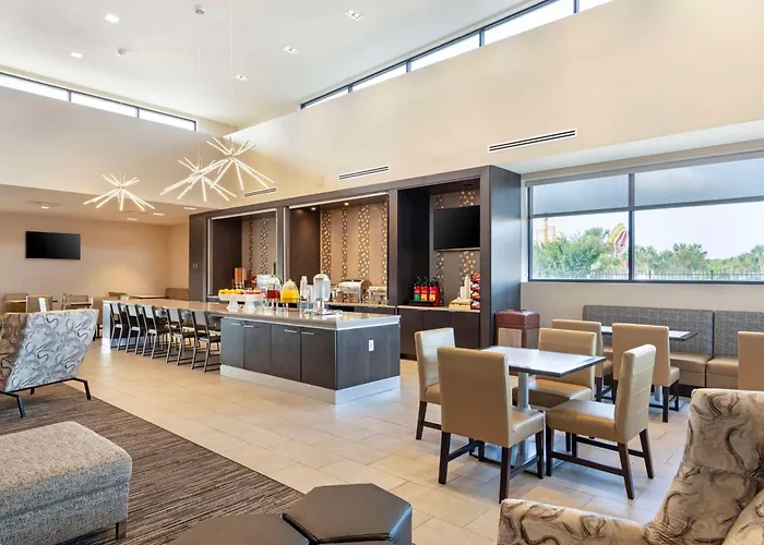 Best Western Plus Executive Residency Rigby'S Water World Hotel