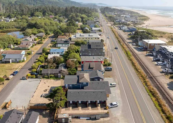 Cottages At Rockaway Beach Suite #3