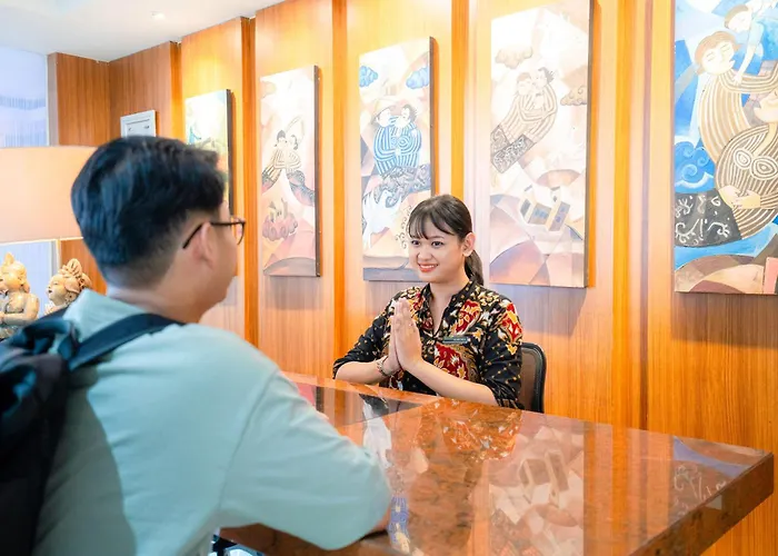 Pyrenees Malioboro Hotel