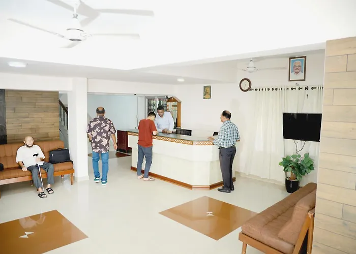 Ashish Tourist Home