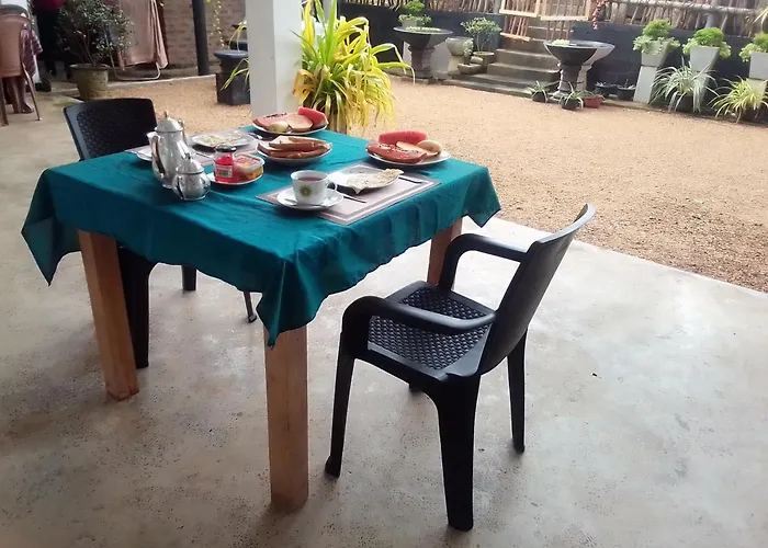 Sisi'S Place
