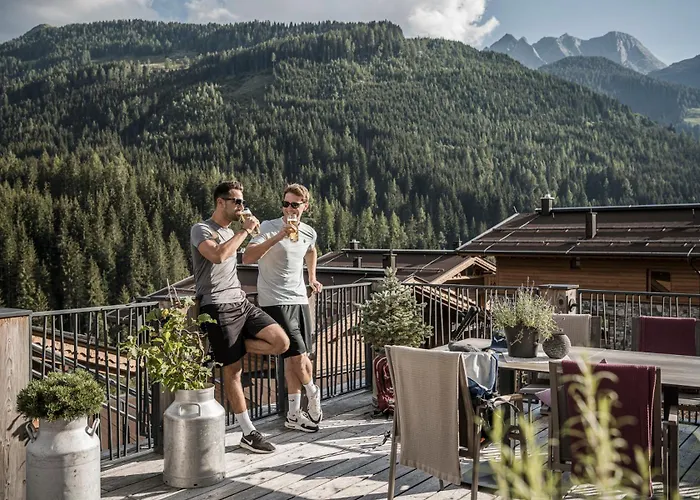Farm Resort Geislerhof - Private Chalets
