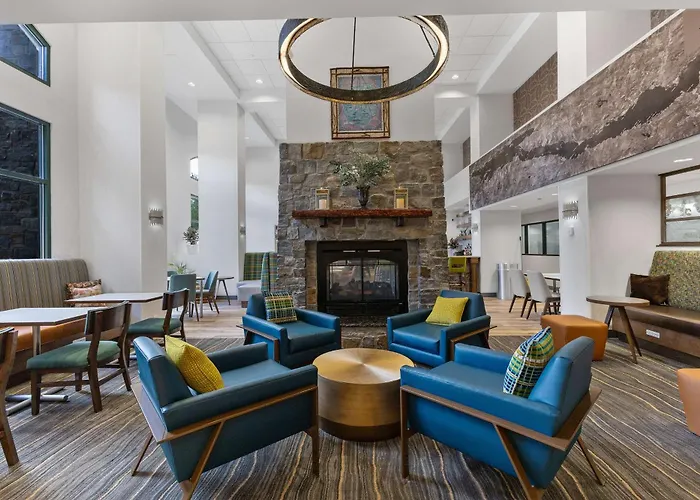 Hampton Inn & Suites Lake George