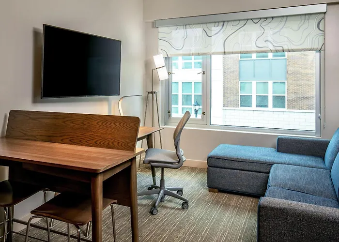 Element By Marriott Hampton Peninsula Town Center