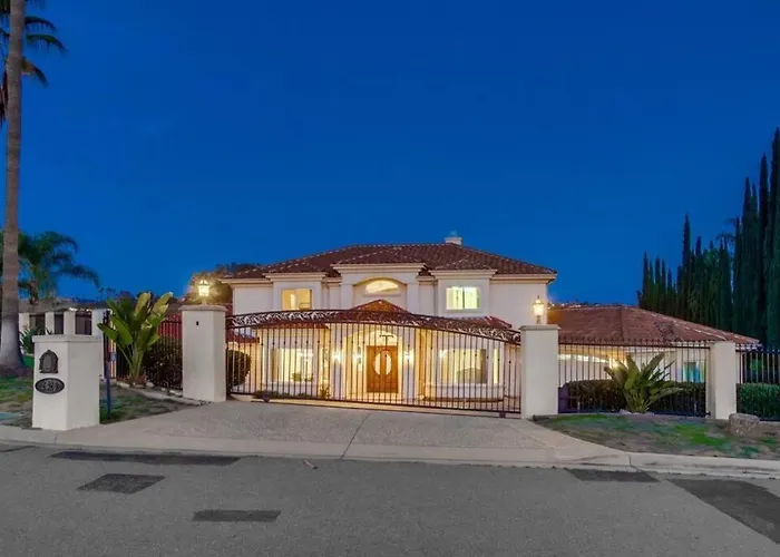 Villa Andalusia 6Br 5Ba Luxury Jacuzzi Views And Games