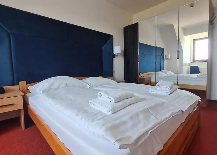 Ski Hotel