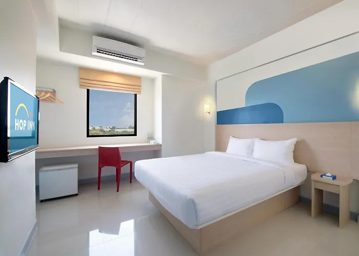 Hop Inn Krabi Building A