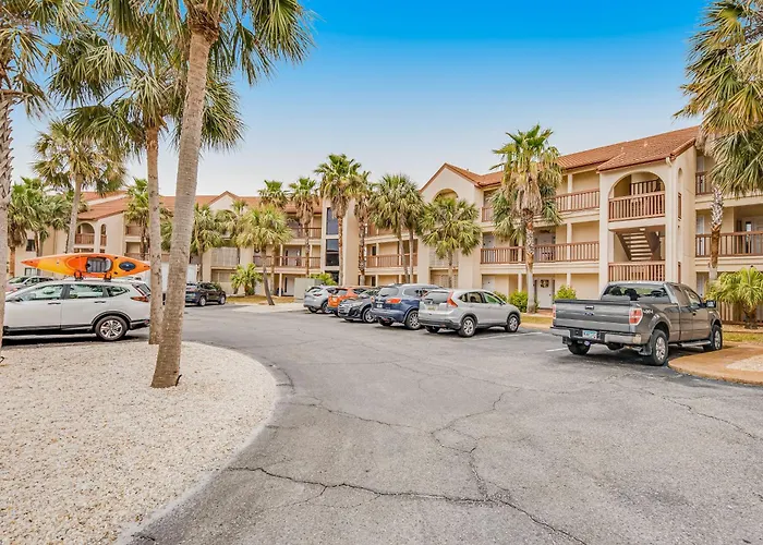 Sunset Harbor Palms 1-204