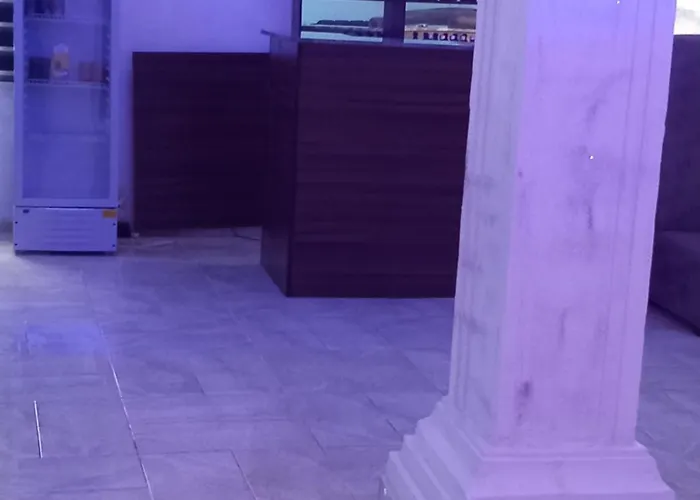 Tovia Hotel And Suite Limited
