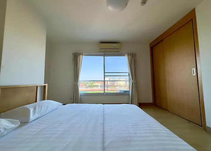 Sriracha Avenue Serviced Apartment