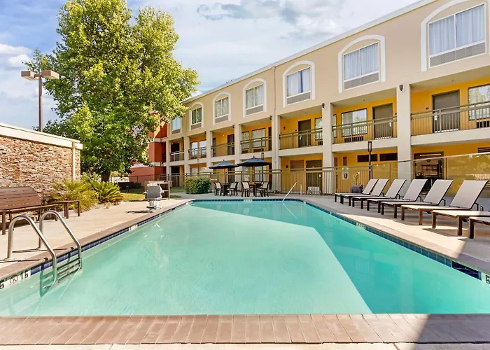 Best Western Plus Rancho Cordova Inn