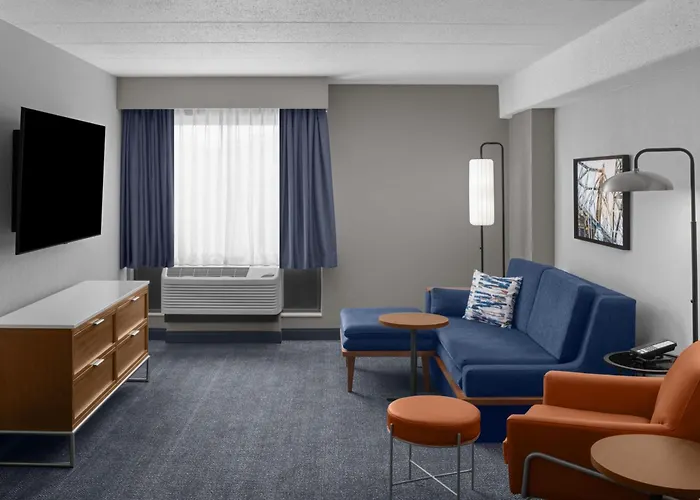 Courtyard By Marriott Pittsburgh University Center