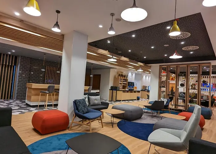 Holiday Inn Express Bilbao Airport By Ihg