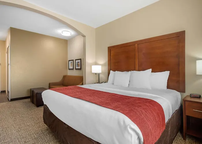 Comfort Inn & Suites Glenpool