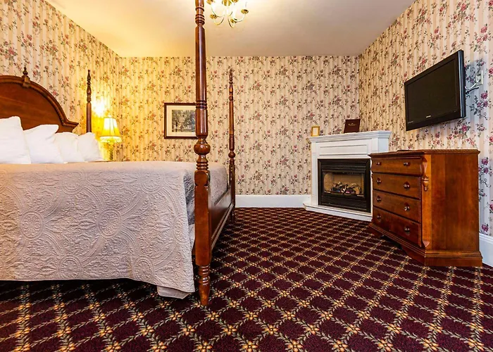 Bar Harbor Manor