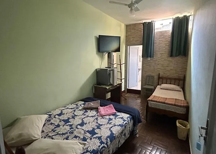 Hotel Shangri-La