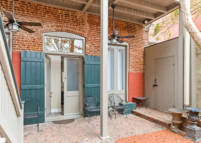 610 Franklin - Downstairs - 2 Bed, 2 Bath, Heart Of Downtown, Pet Friendly With Fee