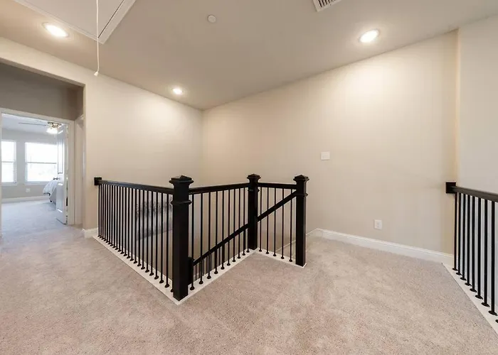 The Rowhouse Gym Mancave 2Bed Pet Friendly
