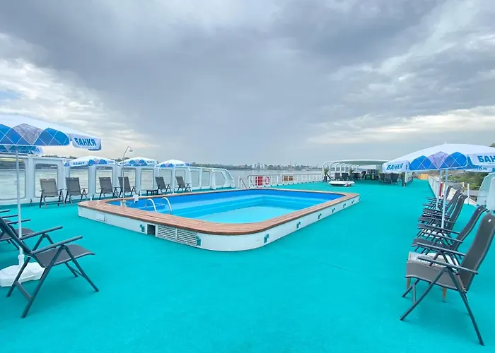 Boat Hotel Sofia