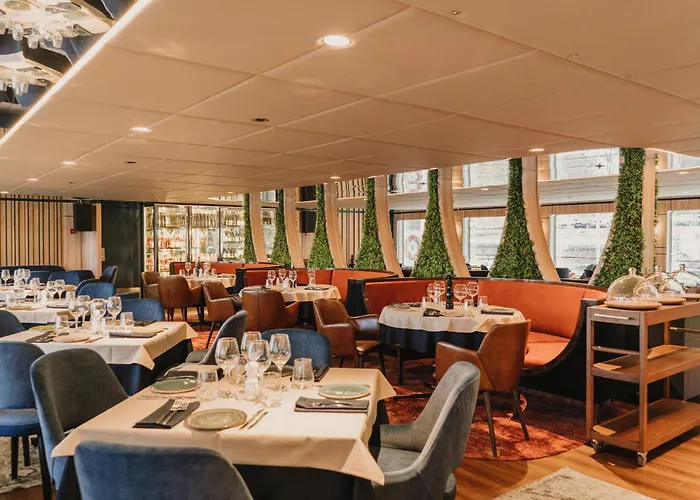 Boat Hotel Sofia