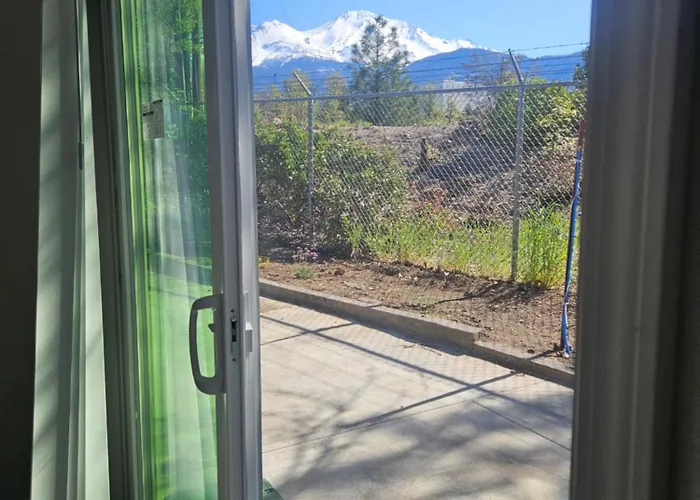 Cute Little House At Mt Shasta