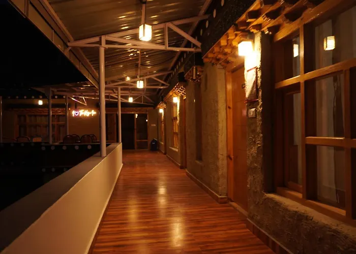 The Kaza Inn - Your Mud House Retreat