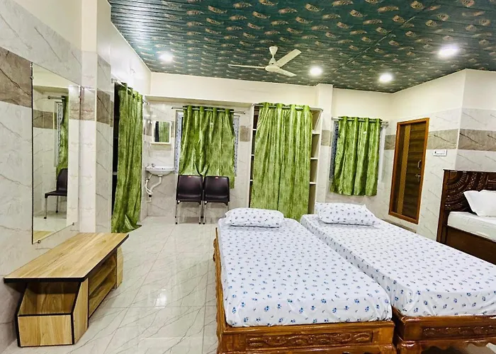 Hotel Rpr Grand