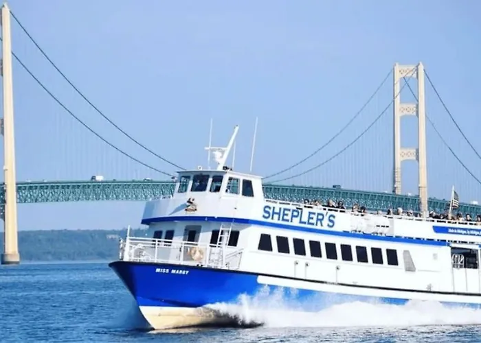 St Ignace Escape - Close To Ferry