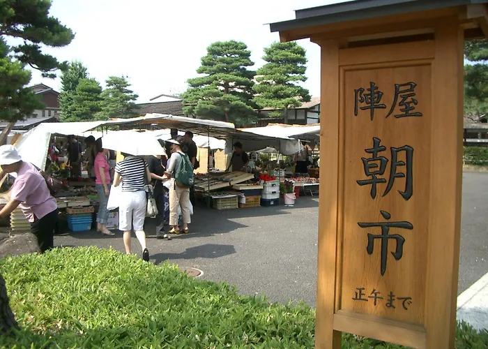 Takayama Stay Karatachi