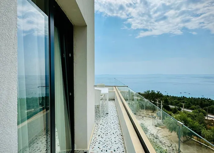 Gogo'S Boutique Hotel
