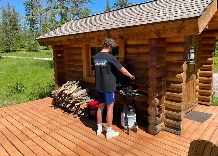 Little Cabin In The Woods