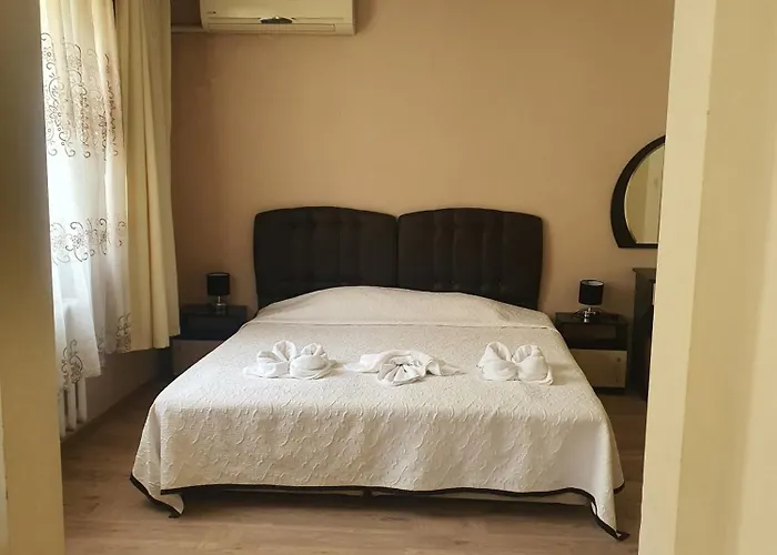Family Hotel Central