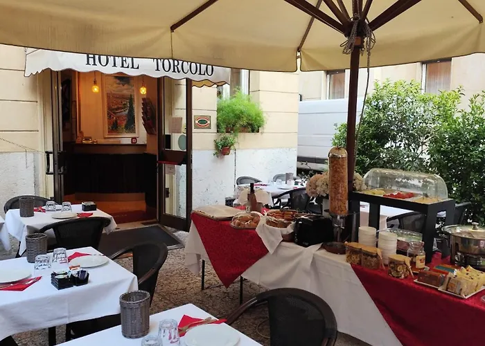 Hotel Torcolo "Residenze Del Cuore"