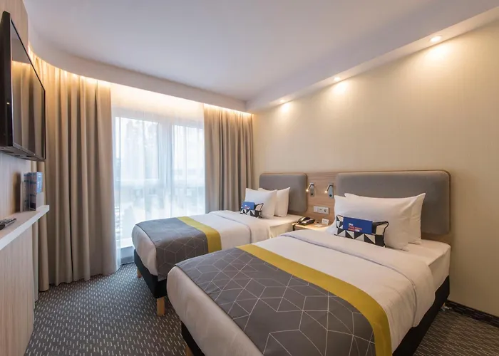 Holiday Inn Express Warsaw - Mokotow By Ihg