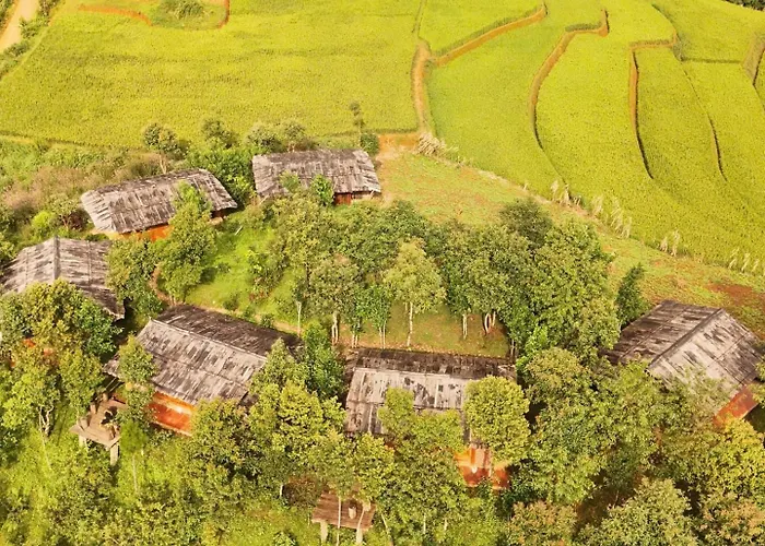 See Bungalow Mu Cang Chai
