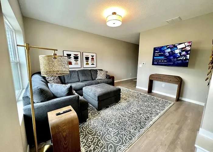 Central Cedar Falls New Construction Townhome!