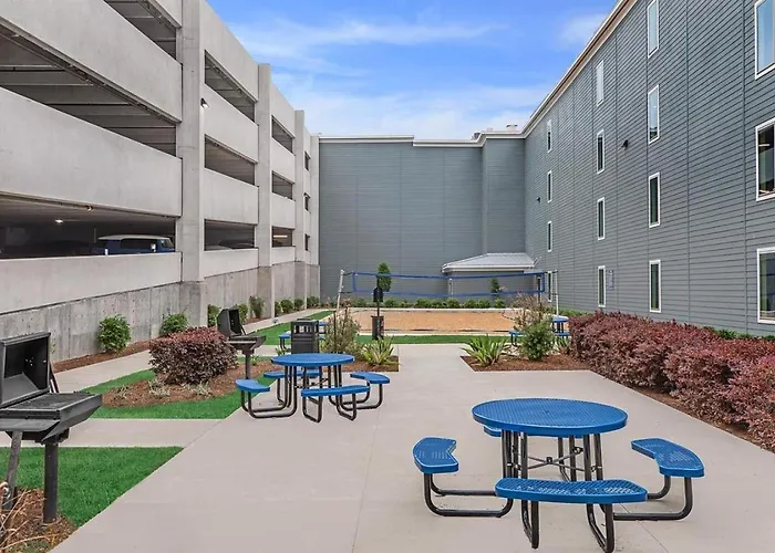 Landing At Highbridge At Egret Bay - 1 Bedroom In League City